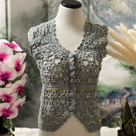 Coach - Picture 2 of 4